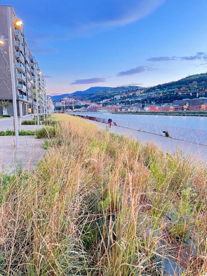 Small Lux Beachcity Close To The River,Metro And Parking Bilbao Zewnętrze zdjęcie